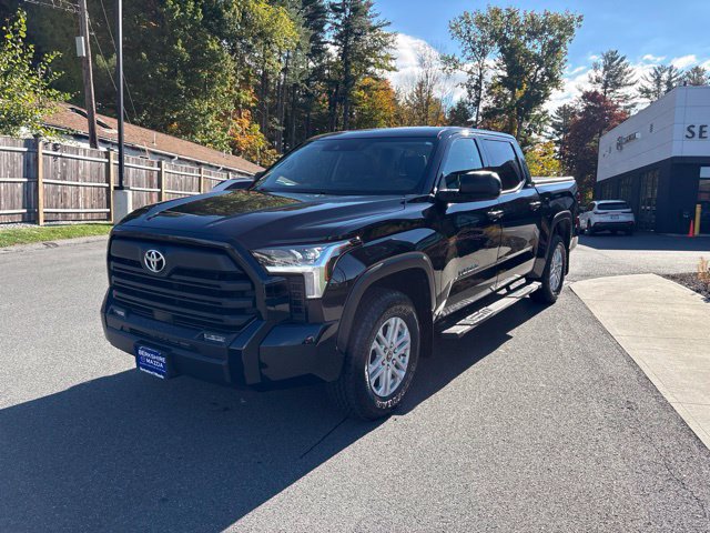 Used 2024 Toyota Tundra SR5 w/ SR5 Premium Package AWD/4WD image 10