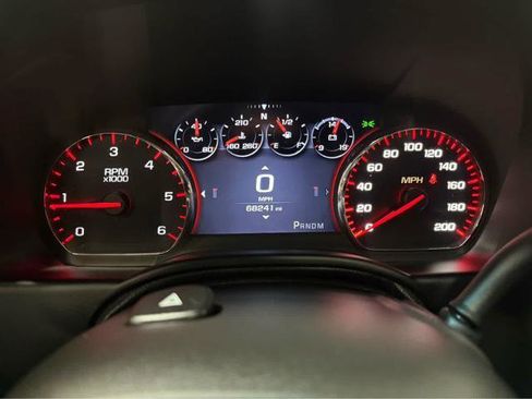 Used 2016 GMC Yukon Denali w/ Open Road Package AWD/4WD image 27