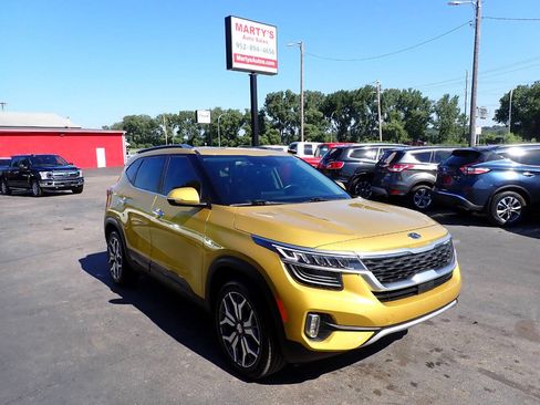 Used 2021 Kia Seltos SX w/ SX Sunroof Package AWD/4WD image 1