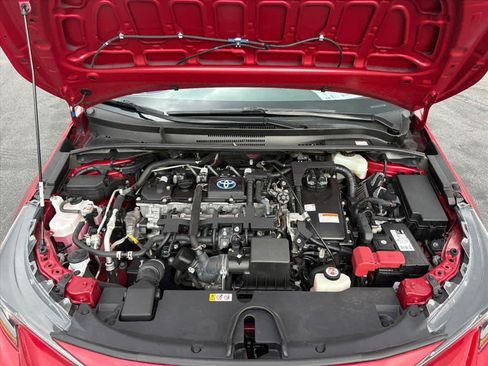 Used 2021 Toyota Corolla LE FWD image 31
