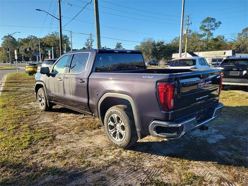 Used 2024 GMC Sierra 1500 SLT image 3