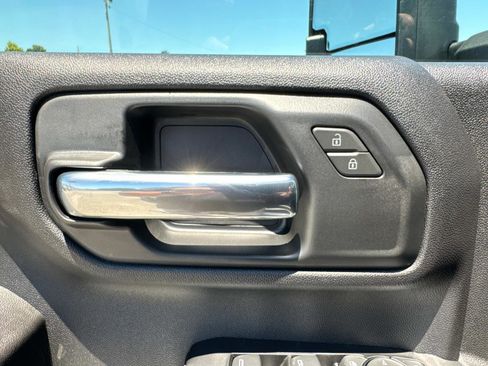 New 2025 GMC Sierra 3500 Pro w/ Convenience Package image 22