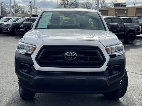 Used 2023 Toyota Tacoma SR image 18