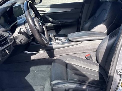 Used 2018 BMW X6 xDrive50i AWD/4WD image 10