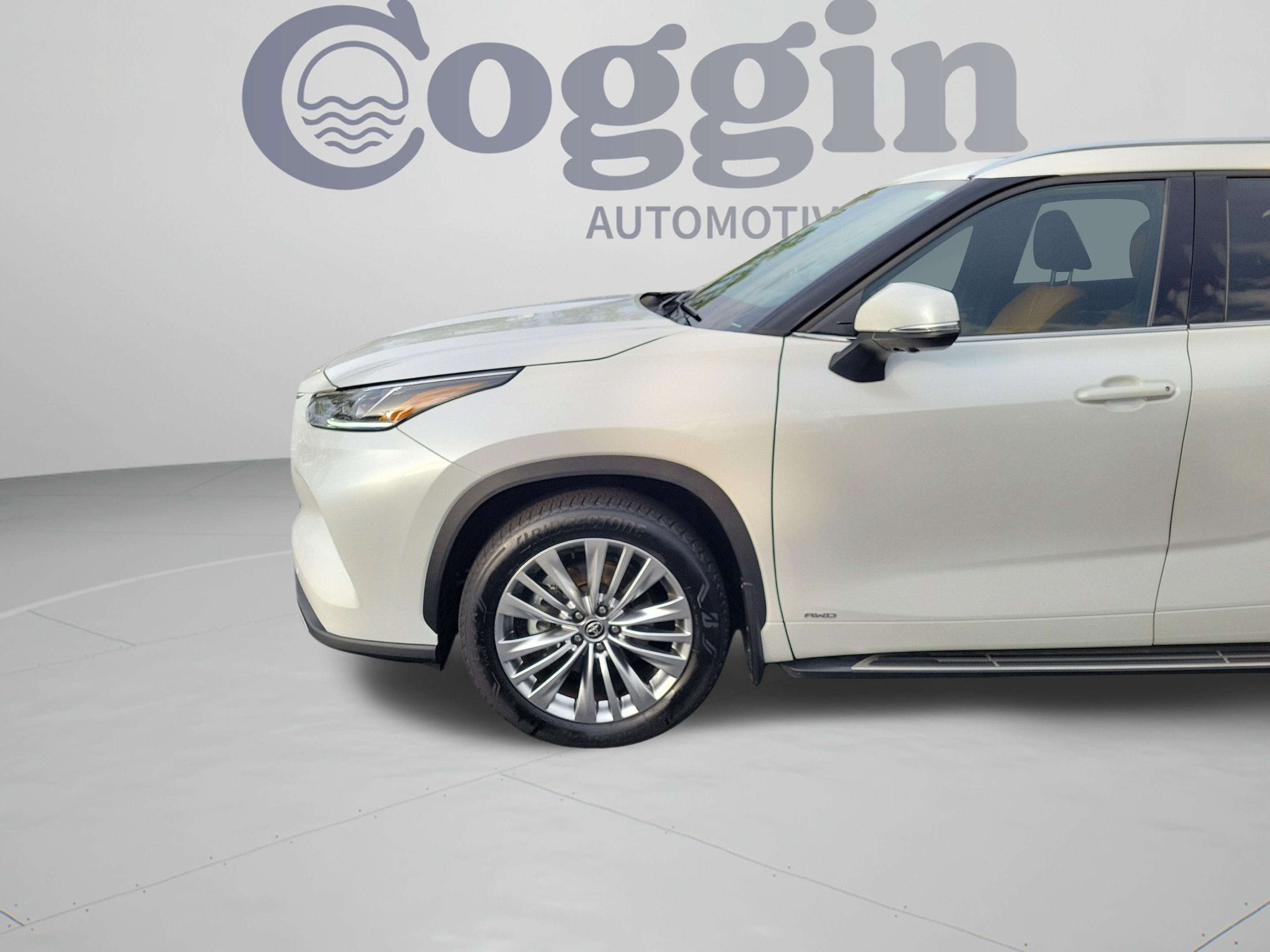 Certified 2026 Toyota Highlander Platinum AWD/4WD image 34