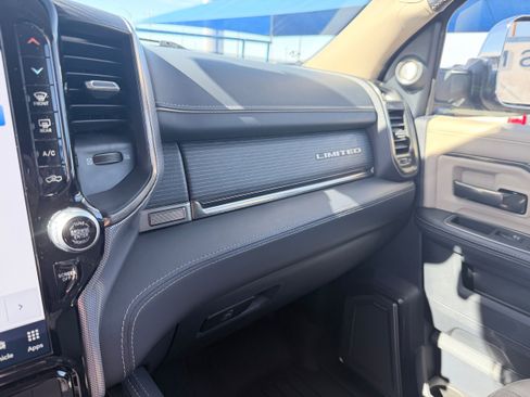 Used 2022 RAM 3500 Limited image 19