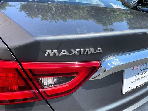Used 2018 Nissan Maxima 3.5 SL FWD image 18