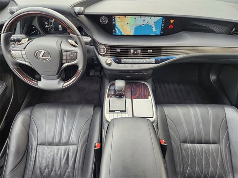 Used 2019 Lexus LS 500 image 27