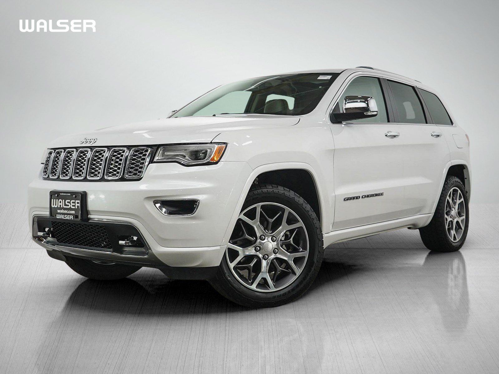 Used 2021 Jeep Grand Cherokee Overland AWD/4WD image 1