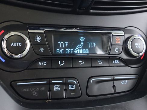 Used 2016 Ford C-MAX SE w/ Equipment Group 203A image 23