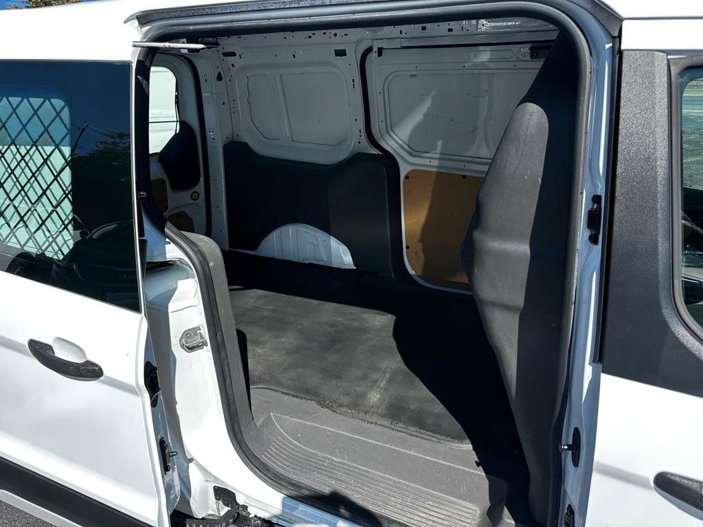 Used 2021 Ford Transit Connect XL FWD image 12