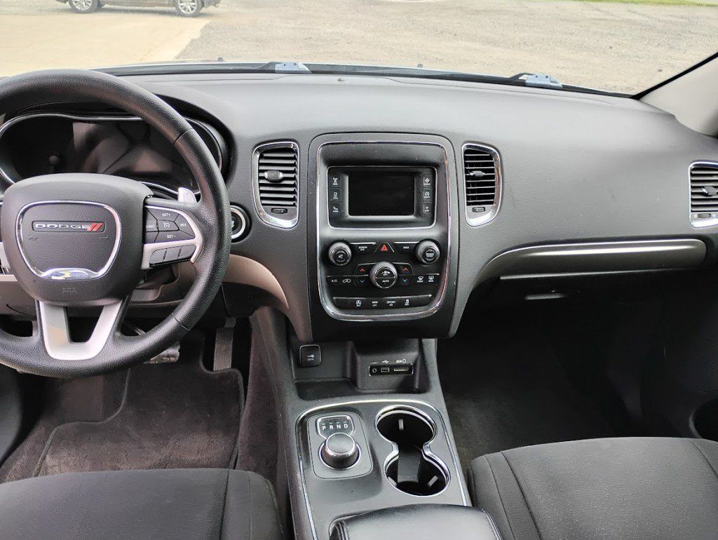Used 2017 Dodge Durango SXT w/ 3rd Row Seating Group AWD/4WD image 8