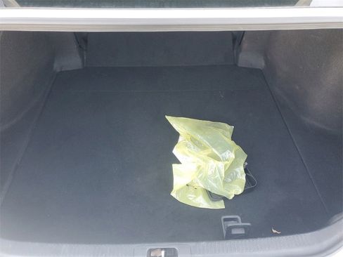 Used 2022 Toyota Camry XSE image 8