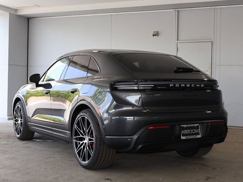 New 2025 Porsche Macan 4S Electric image 3