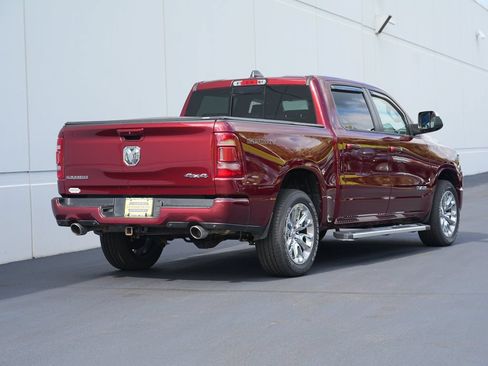 Used 2023 RAM 1500 Laramie AWD/4WD image 3