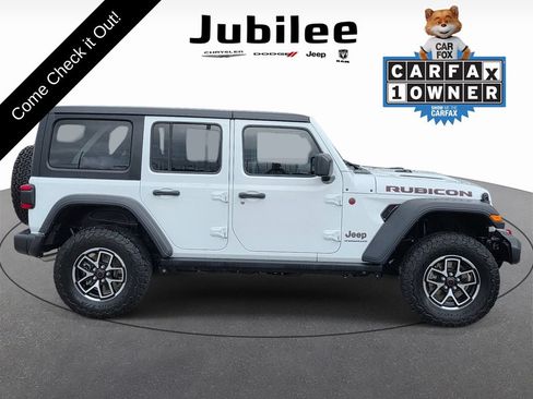 Used 2025 Jeep Wrangler Unlimited Rubicon AWD/4WD image 40