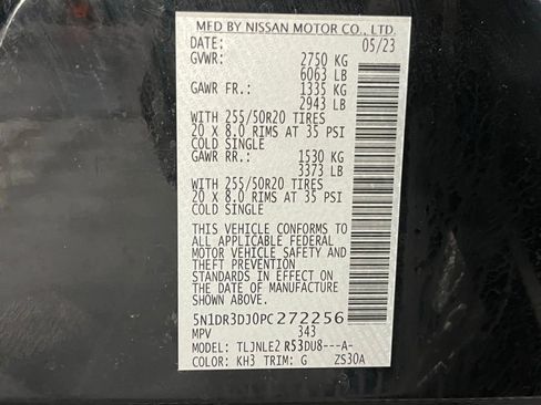 Used 2023 Nissan Pathfinder Platinum w/ Cargo Package image 39