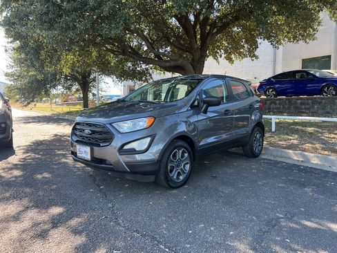 Used 2021 Ford EcoSport S image 3