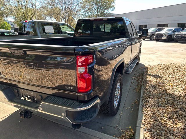 Used 2024 Chevrolet Silverado 2500 LTZ w/ LTZ Convenience Package AWD/4WD image 8