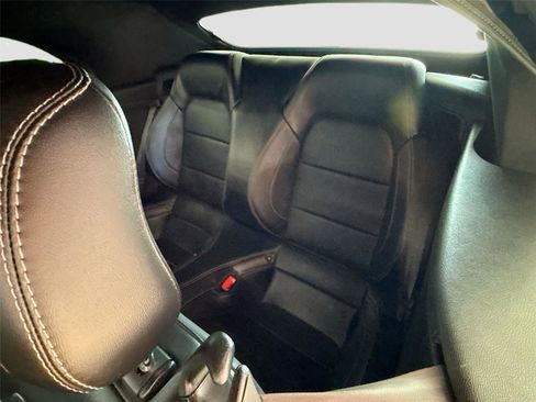 Used 2018 Ford Mustang Premium w/ Equipment Group 201A RWD image 5