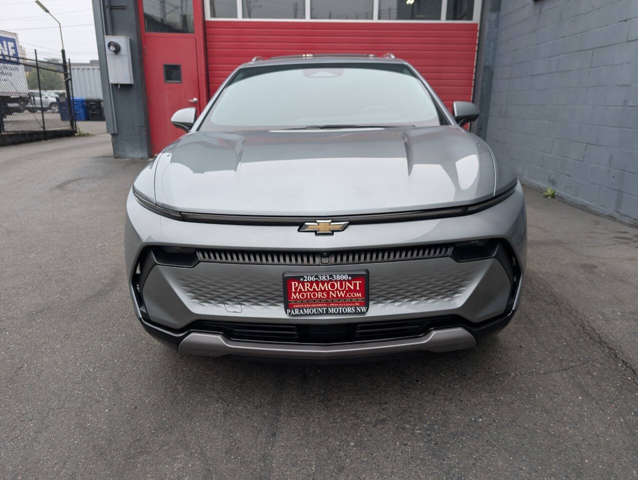 Used 2024 Chevrolet Equinox EV LT AWD/4WD image 8