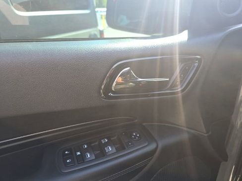 Used 2022 Dodge Durango GT RWD image 9