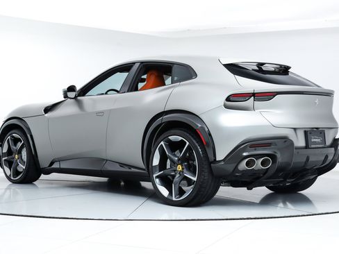 Certified 2024 Ferrari Purosangue image 32