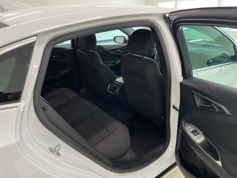 Used 2024 Chevrolet Malibu LT image 20