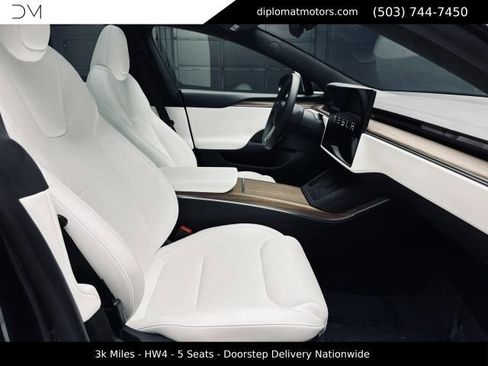 Used 2026 Tesla Model S AWD/4WD image 19