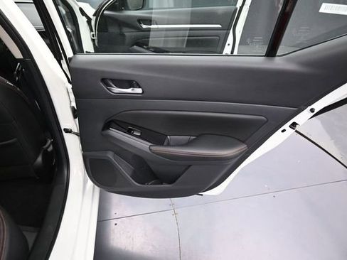 Used 2025 Nissan Altima 2.5 SR AWD/4WD image 29