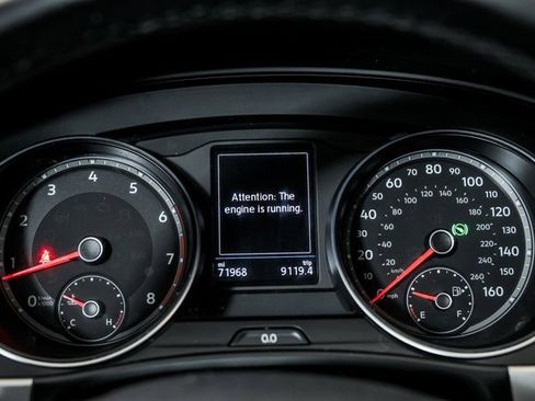 Used 2018 Volkswagen Atlas SE image 16