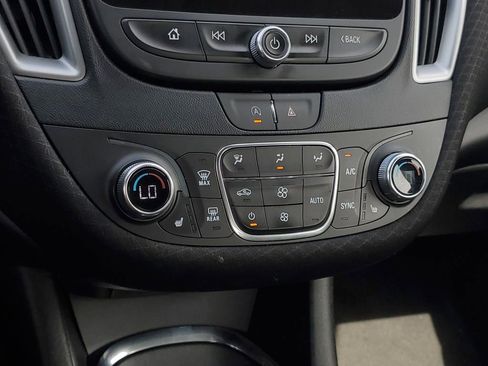 Used 2024 Chevrolet Malibu LT image 24