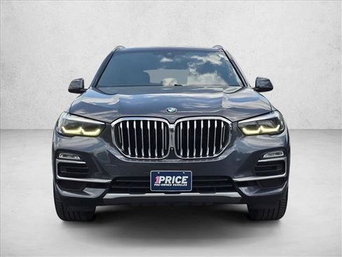 Used 2019 BMW X5 xDrive40i w/ Convenience Package AWD/4WD image 2