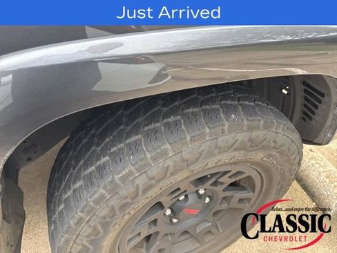 Used 2022 Toyota 4Runner TRD Off-Road Premium image 31