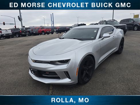 Used 2017 Chevrolet Camaro LT image 7