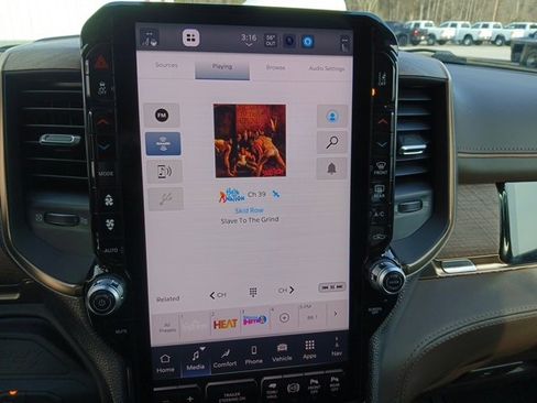 New 2026 RAM 2500 Limited image 47