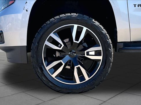 Used 2019 Chevrolet Tahoe LT w/ RST Edition AWD/4WD image 11