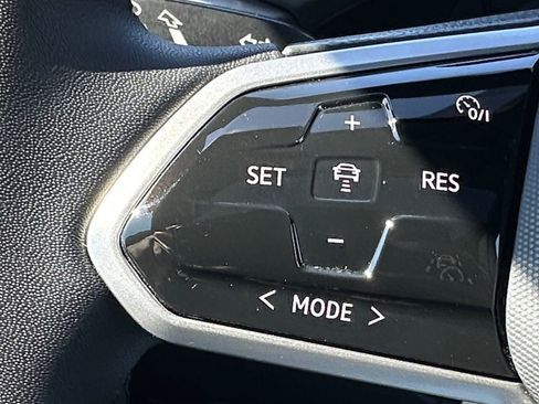 Used 2023 Volkswagen ID.4 Pro S Plus AWD/4WD image 21