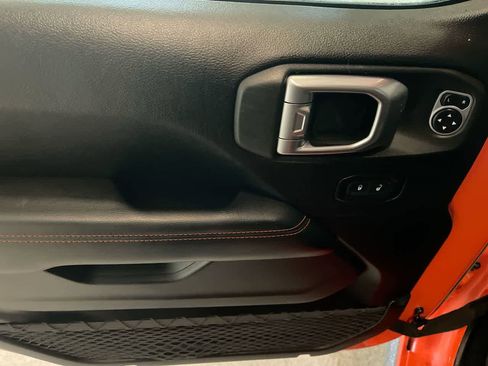 Used 2019 Jeep Wrangler Unlimited Rubicon image 13