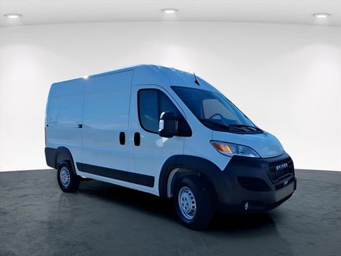 New 2026 RAM ProMaster 1500 w/ Convenience Group image 5
