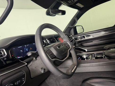 Certified 2023 Jeep Wagoneer 2WD w/ Premium Group I image 22