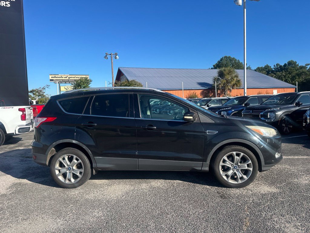 Used 2014 Ford Escape Titanium FWD image 2