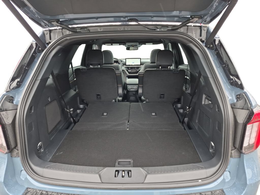 New 2026 Ford Explorer Tremor w/ Tremor Ultimate Package AWD/4WD image 43