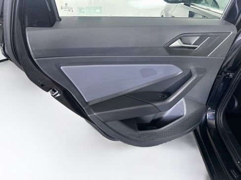 Used 2025 Volkswagen Jetta SE FWD image 26