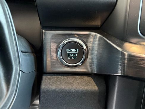 Used 2024 Ford F250 Lariat AWD/4WD image 19
