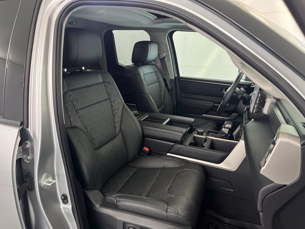 Used 2023 Toyota Tundra Limited AWD/4WD image 21
