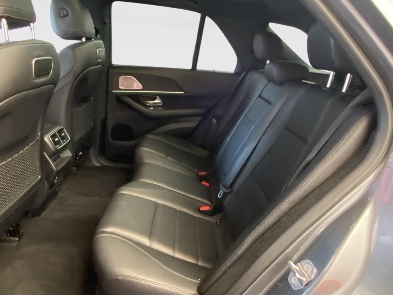 Used 2020 Mercedes-Benz GLE 350 4MATIC w/ Premium Package image 20