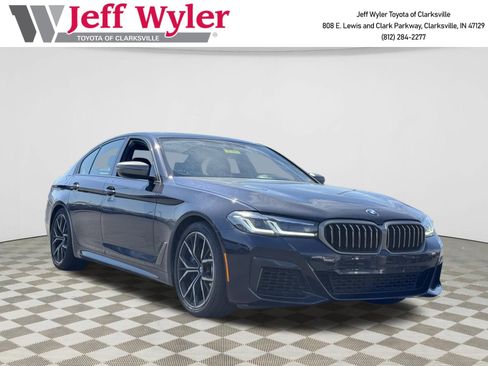 Used 2022 BMW M550i xDrive M550i xDrive image 1