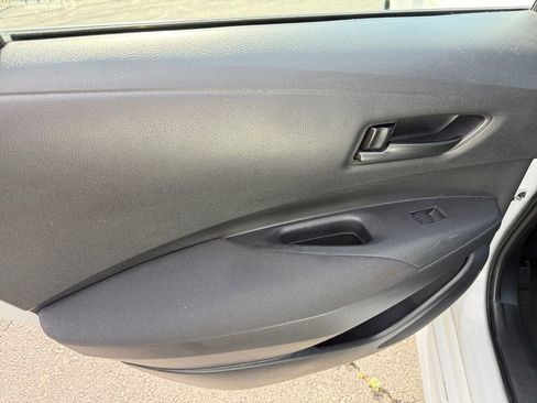 Used 2024 Toyota Corolla LE FWD image 24