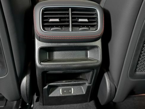 Certified 2026 Mercedes-Benz GLE 53 AMG 4MATIC image 31
